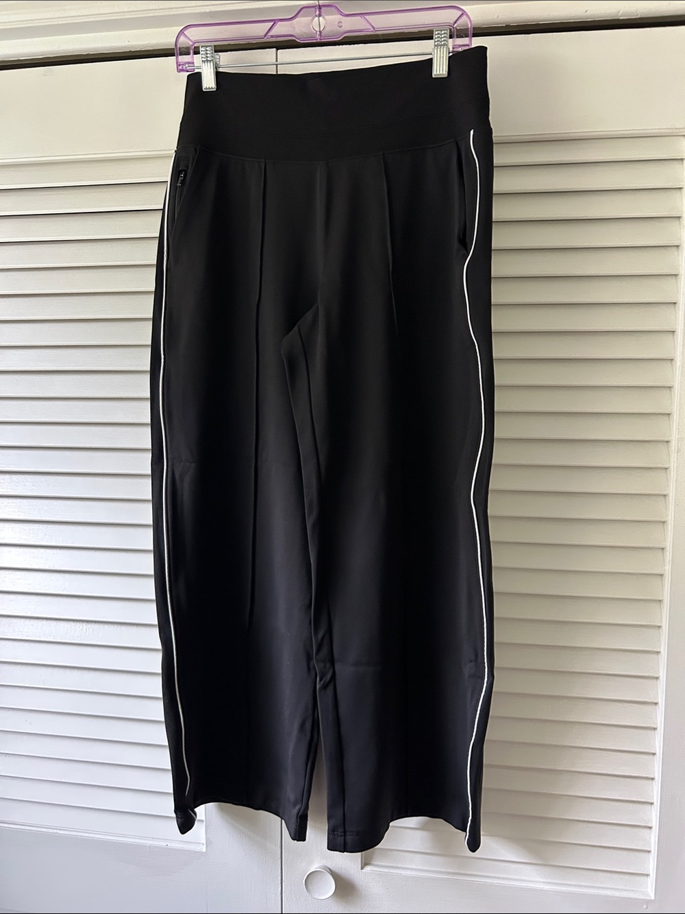 Athleta Black Ribbed Performance Leggings